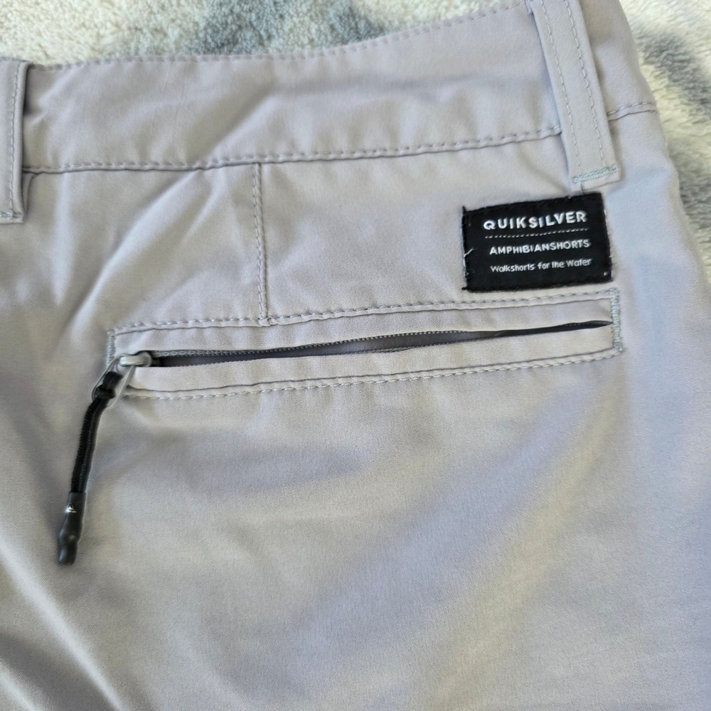 Quiksilver Amphibian Hybrid Shorts Mens 28 Gray Quick Dry Walkshorts Boardshorts - Picture 8 of 13